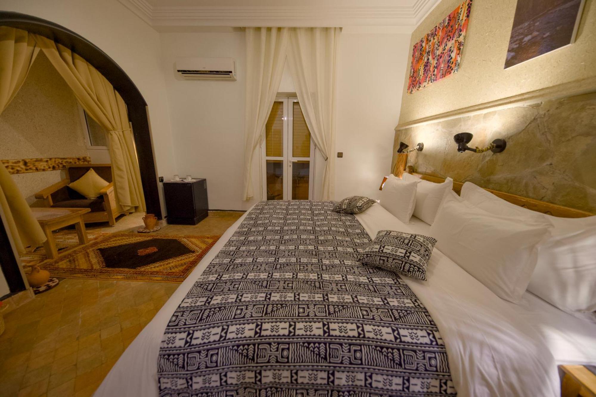 Hotel Tin Joseph Warzazat Zewnętrze zdjęcie